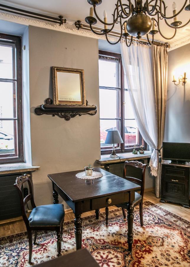 Apartment Gloria III Old Town วอร์ซอ ภายนอก รูปภาพ